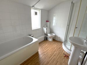 Photo 11- click for photo gallery